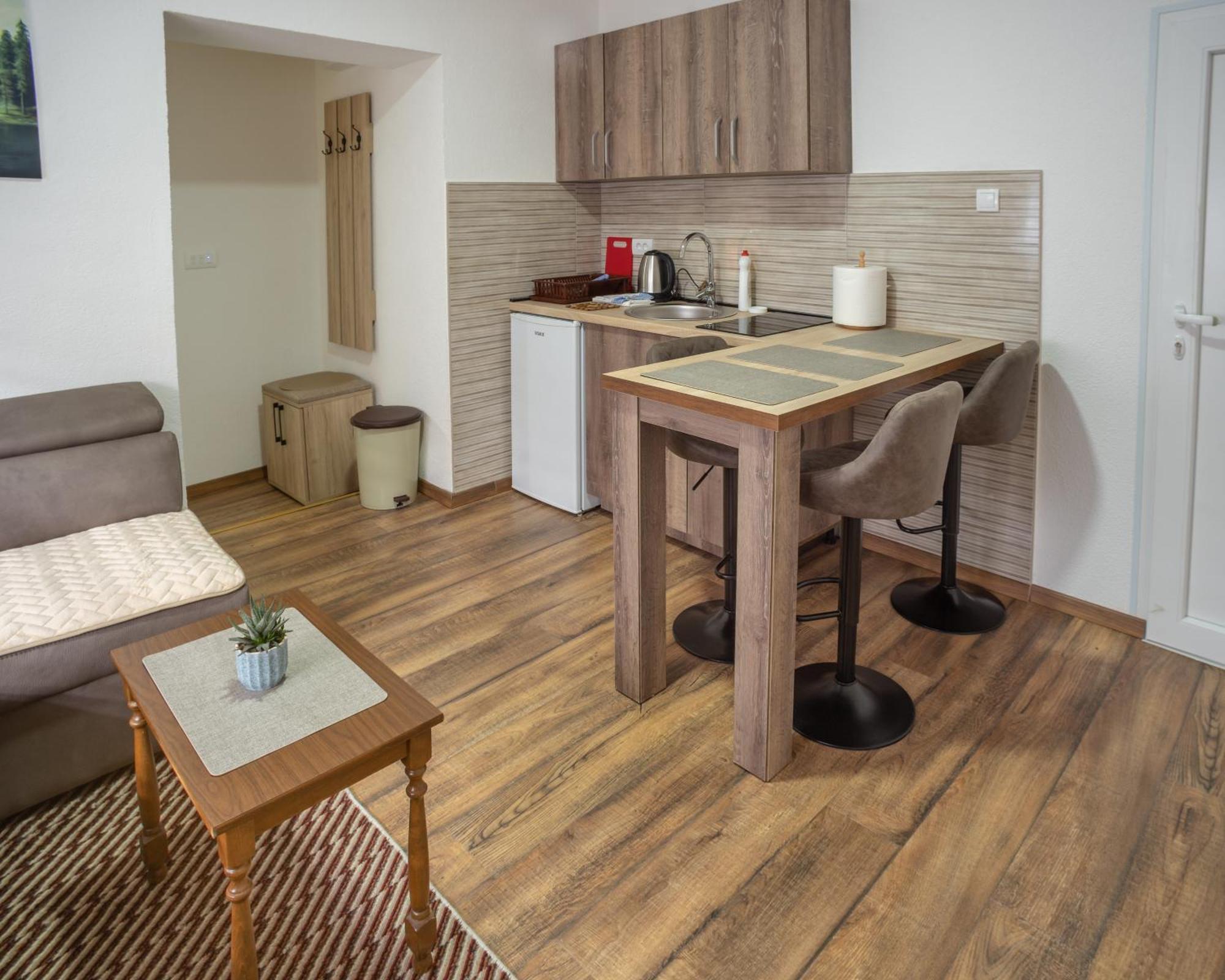 Apartmani Albion Žabljak 外观 照片